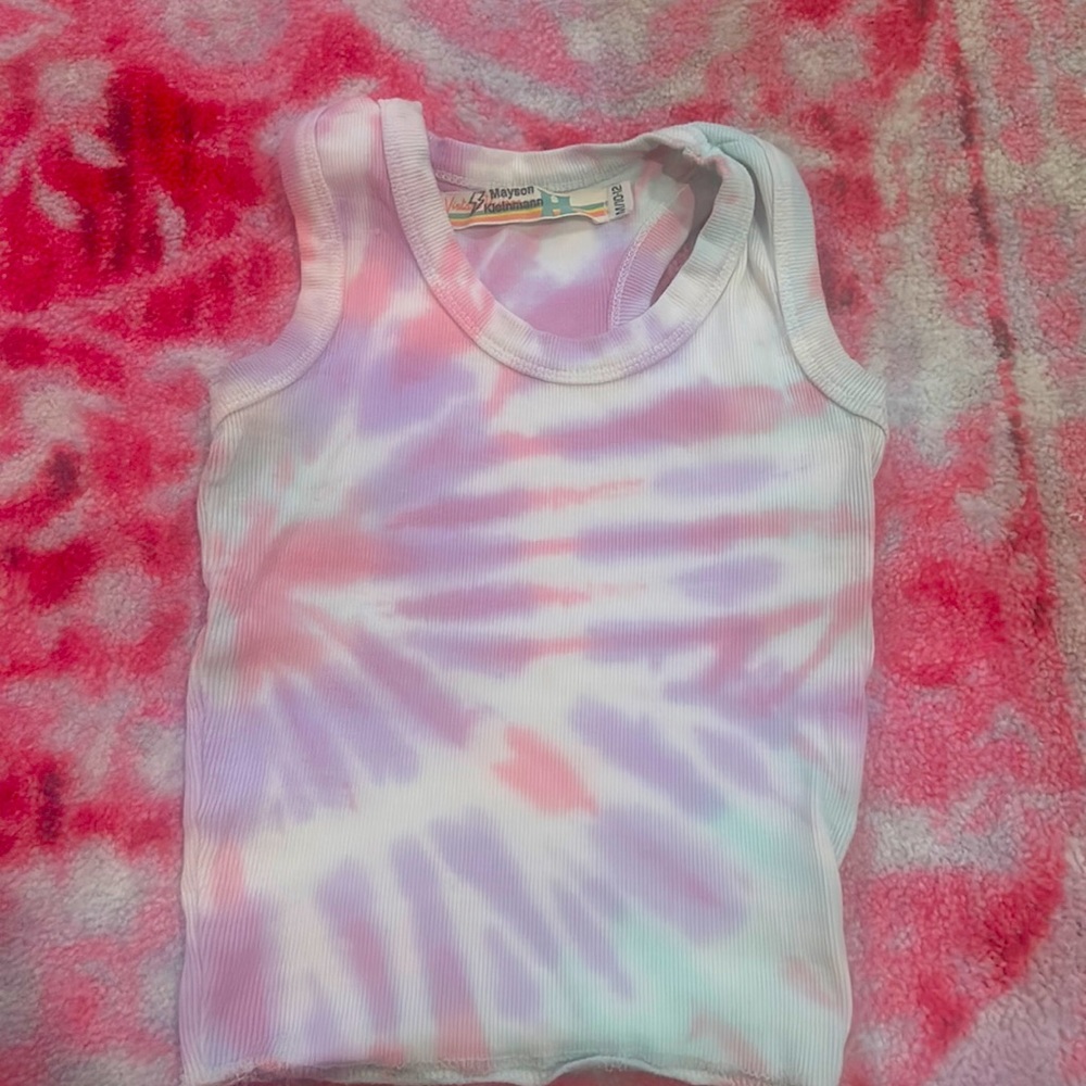 Vintage Havana tank